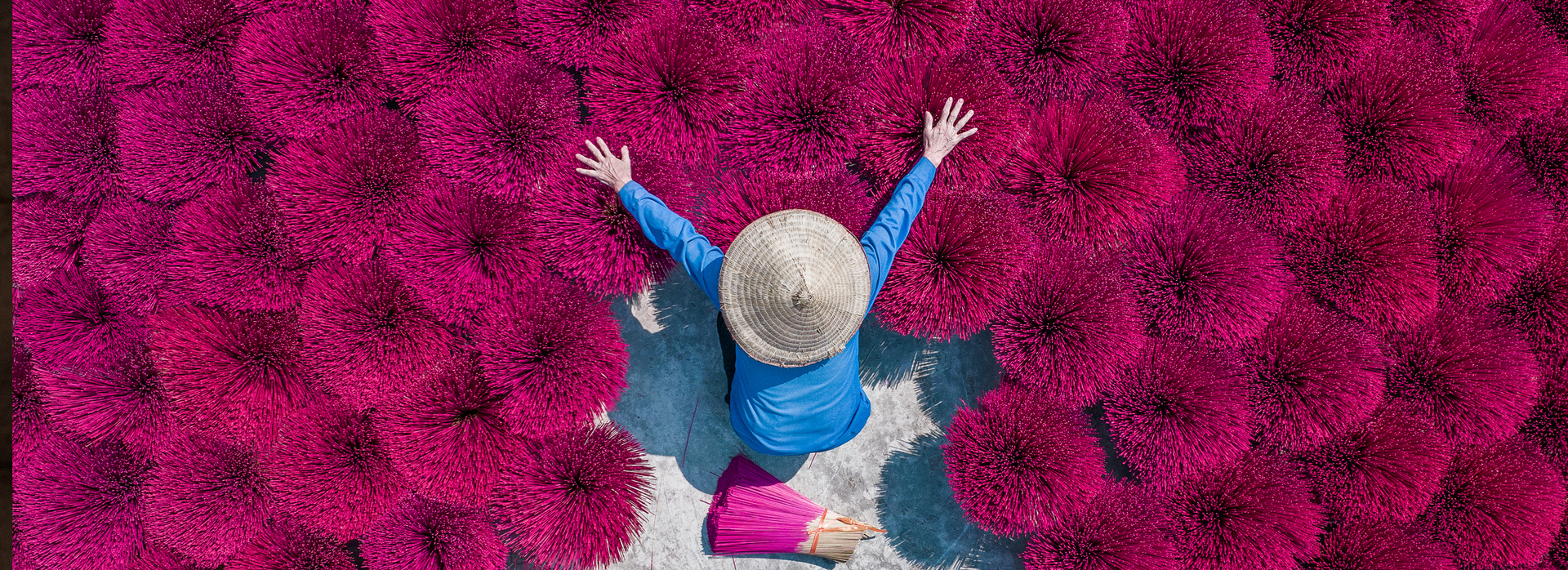 Hero a as vietnam hanoi incense 1449618052 g rf